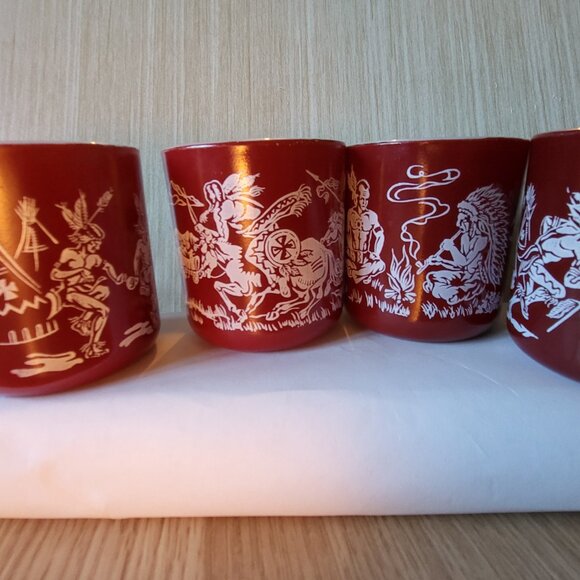 Vintage Hazel-Atlas Milk 1950s Glass Mugs Maroon Native American scenes - Picture 3 of 11